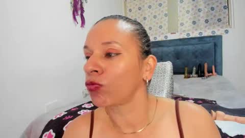 Snapshot of sofi_saliva2511 chatting on November 2025 05:11:01 PM sofi online show from November 2025 05:11:01 PM