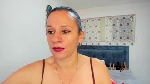 Snapshot of sofi_saliva2511 chatting on November 2025 04:10:02 PM sofi online show from November 2025 04:10:02 PM