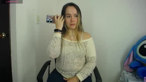 Snapshot of sofi_sweetcam21 chatting on April 2026 07:51:02 PM LAURA SOFIA online show from April 2026 07:51:02 PM