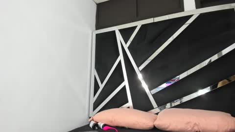 Snapshot of sofia1candyht chatting on March 2025 10:24:02 PM SOFIA online show from March 2025 10:24:02 PM