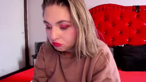 Sofia  bella online show from June 2026 05:56:02 PM