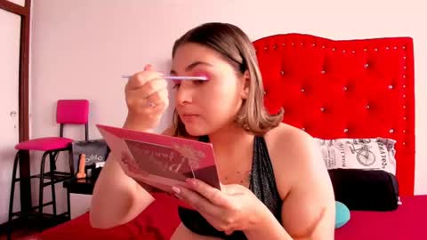 Sofia  bella online show from July 2026 05:37:02 PM