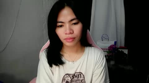 Chady online show from December 2025 04:32:01 AM