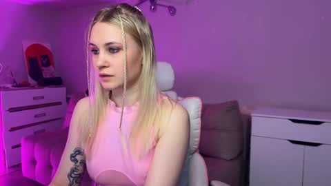 Sofia online show from February 2026 03:38:02 AM