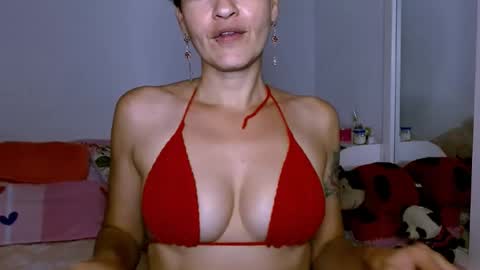 Snapshot of sofia_mark20 chatting on February 2025 01:10:01 AM Sofia  online show from February 2025 01:10:01 AM