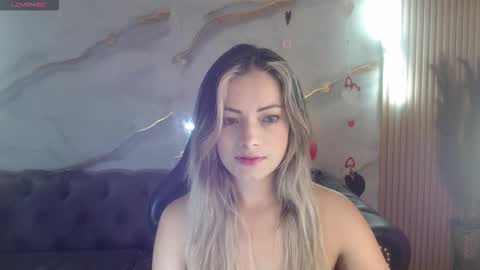 Snapshot of sofia_nova_tf chatting on February 2026 01:31:01 PM sofi online show from February 2026 01:31:01 PM