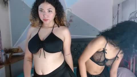 Snapshot of sofia_osiio chatting on May 2026 02:57:02 PM SARA online show from May 2026 02:57:02 PM