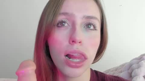     online show from February 2025 03:45:02 AM