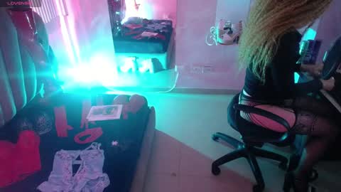 Snapshot of sofia_rosii chatting on December 2024 08:21:01 AM Sofia online show from December 2024 08:21:01 AM