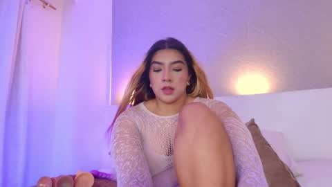 Snapshot of sofia_scarlet1 chatting on June 2026 08:33:02 PM Sofa online show from June 2026 08:33:02 PM