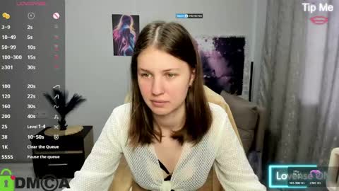 Sofia online show from April 2026 12:44:02 PM