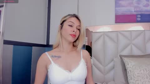 Sofia online show from January 2026 07:08:01 PM