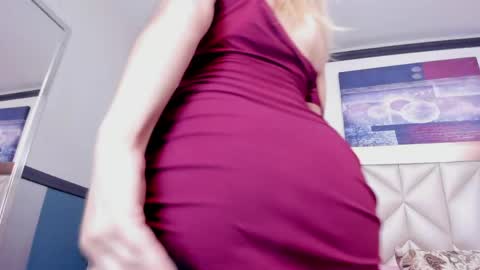 Sofia online show from April 2026 07:58:01 PM