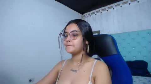 Sofia online show from October 2025 01:23:01 PM