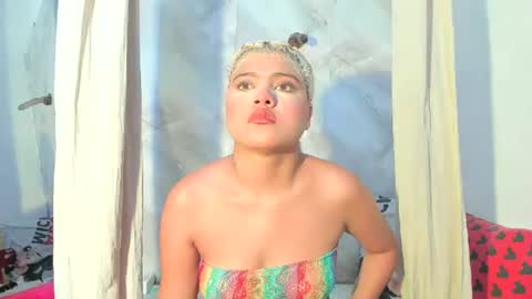 Snapshot of sofiacastillo01 chatting on June 2026 01:33:01 PM sofiacastillo01 online show from June 2026 01:33:01 PM