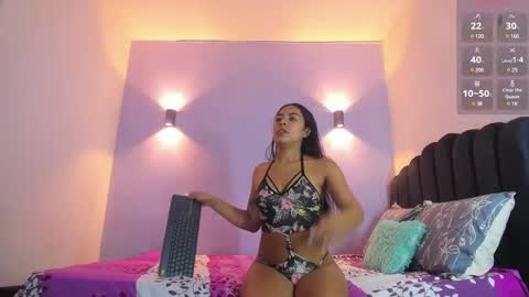 Snapshot of sofiaclaus_19 chatting on February 2025 04:18:02 AM Sofia online show from February 2025 04:18:02 AM