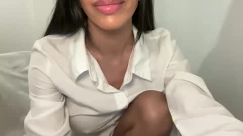 Snapshot of sofiakhanxo chatting on September 2025 04:17:02 AM Sofiiiiiia Baby online show from September 2025 04:17:02 AM