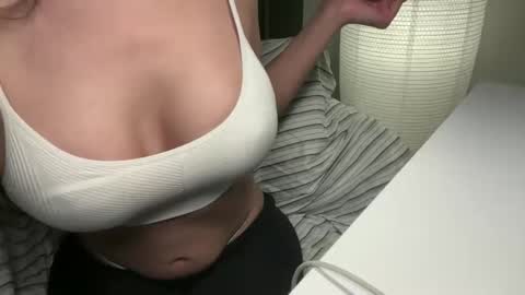 Snapshot of sofiakhanxo chatting on February 2026 06:22:01 AM Sofiiiiiia Baby online show from February 2026 06:22:01 AM