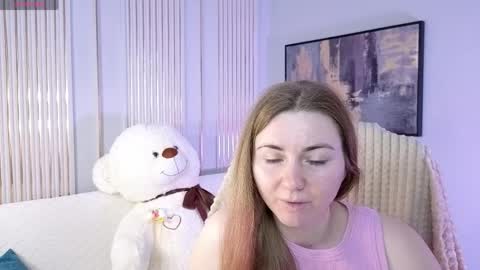 Sofia online show from April 2026 01:03:01 AM