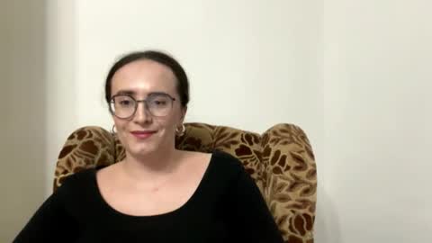 Sofia online show from March 2026 05:28:01 PM