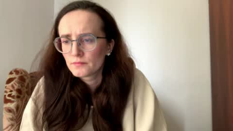 Sofia online show from March 2026 01:11:02 PM