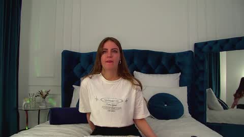 Sofia online show from January 2026 06:30:02 AM