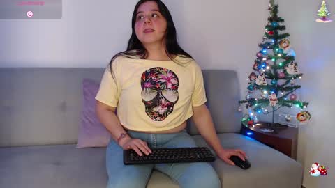 Snapshot of sofiavera_ chatting on December 2024 01:21:01 AM Sofia Vera online show from December 2024 01:21:01 AM