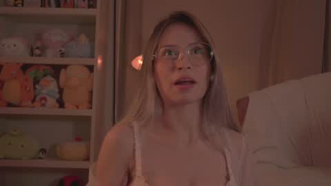 Sofi  online show from January 2025 11:14:02 PM