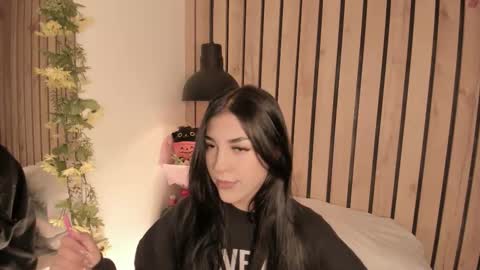 Snapshot of sofiesoft chatting on December 2025 07:21:02 PM Sofie online show from December 2025 07:21:02 PM