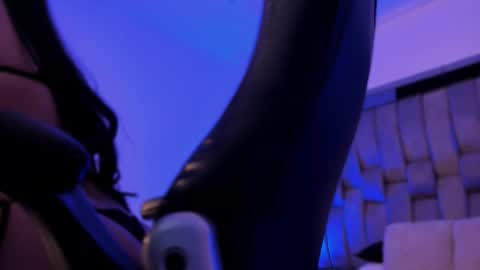 Snapshot of sofiewild_ chatting on December 2025 07:07:01 PM sofie online show from December 2025 07:07:01 PM