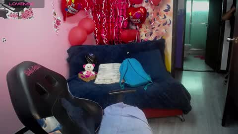 sofii_cute01 online show from February 2025 12:04:02 PM