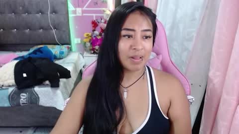 Snapshot of sofiiadreams chatting on January 2025 02:49:02 AM sofia Dreams online show from January 2025 02:49:02 AM
