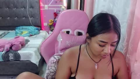 Snapshot of sofiiadreams chatting on January 2025 03:12:02 AM sofia Dreams online show from January 2025 03:12:02 AM