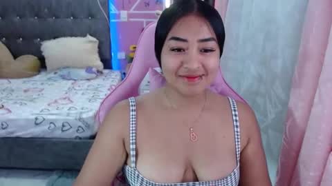 Snapshot of sofiiadreams chatting on January 2025 11:22:01 PM sofia Dreams online show from January 2025 11:22:01 PM