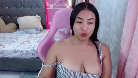 Snapshot of sofiiadreams chatting on January 2025 02:32:01 AM sofia Dreams online show from January 2025 02:32:01 AM