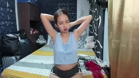 Snapshot of soft_angel8 chatting on November 2025 03:12:01 PM Angel online show from November 2025 03:12:01 PM