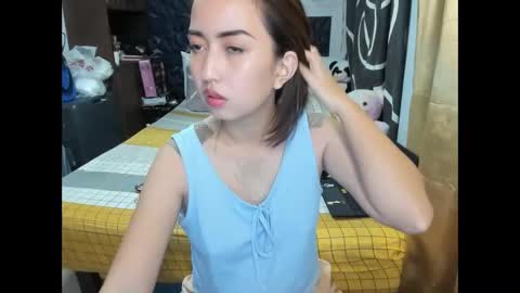 Snapshot of soft_angel8 chatting on November 2025 01:29:02 PM Angel online show from November 2025 01:29:02 PM