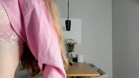 kitty katy online show from April 2026 08:06:01 PM