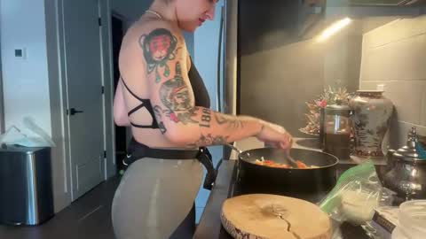 Soft Heat Maria online show from December 2025 02:43:02 PM