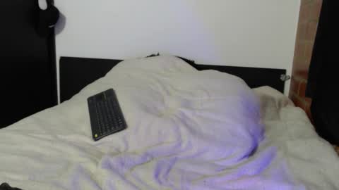  Sofy  online show from November 2025 12:09:02 AM