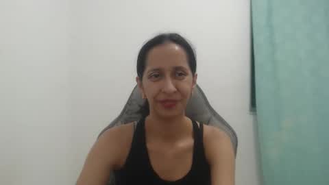 Sol lucia online show from April 2026 01:50:01 PM