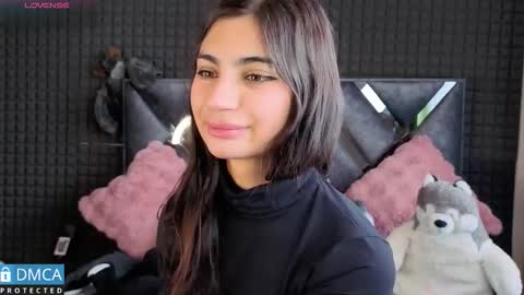 Sol  online show from November 2025 07:18:02 PM