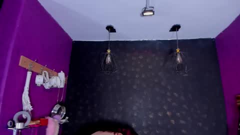 Alexa online show from November 2025 07:14:02 PM