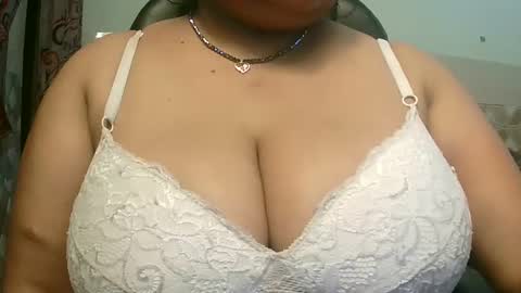 soni88888 online show from February 2025 04:56:02 PM