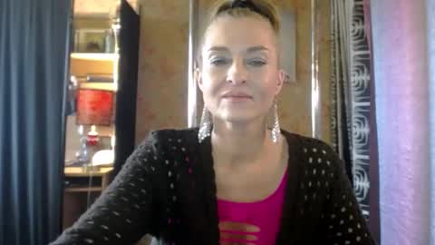 Snapshot of soniadance chatting on April 2026 02:09:01 PM Sonia online show from April 2026 02:09:01 PM