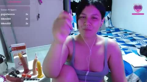 Snapshot of soniafuckboobs chatting on December 2024 11:14:01 PM soniafuckboobs online show from December 2024 11:14:01 PM