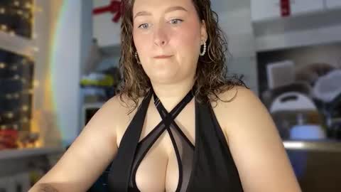 Snapshot of sonibear chatting on January 2026 03:27:01 PM OksiFels online show from January 2026 03:27:01 PM