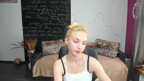 Sonya online show from May 2026 05:49:01 AM
