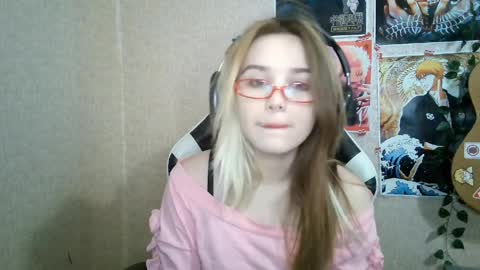 Mila online show from April 2026 05:11:01 PM