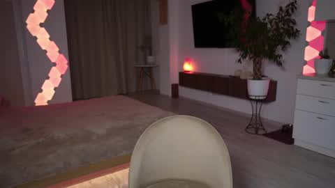 Snapshot of sony_play chatting on February 2025 04:42:02 PM Sony online show from February 2025 04:42:02 PM